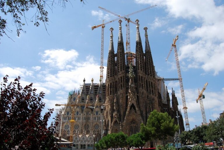 Brève histoire de la Sagrada Familia | Visitez la Sagrada Familia
