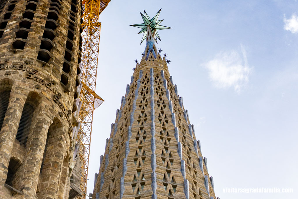 Torre de la Virgen María - Sagrada Familia