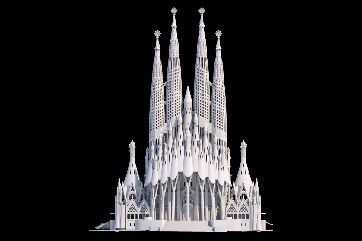Maqueta del proyecto completo de la Sagrada Familia terminada con las 18 torres y la Fachada de la Gloria en primer plano