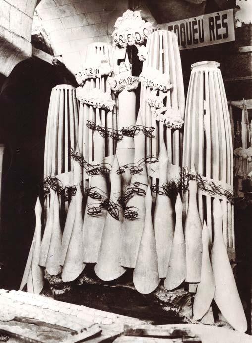 Modelo histórico en yeso de la Fachada de la Gloria de Antoni Gaudí en su taller